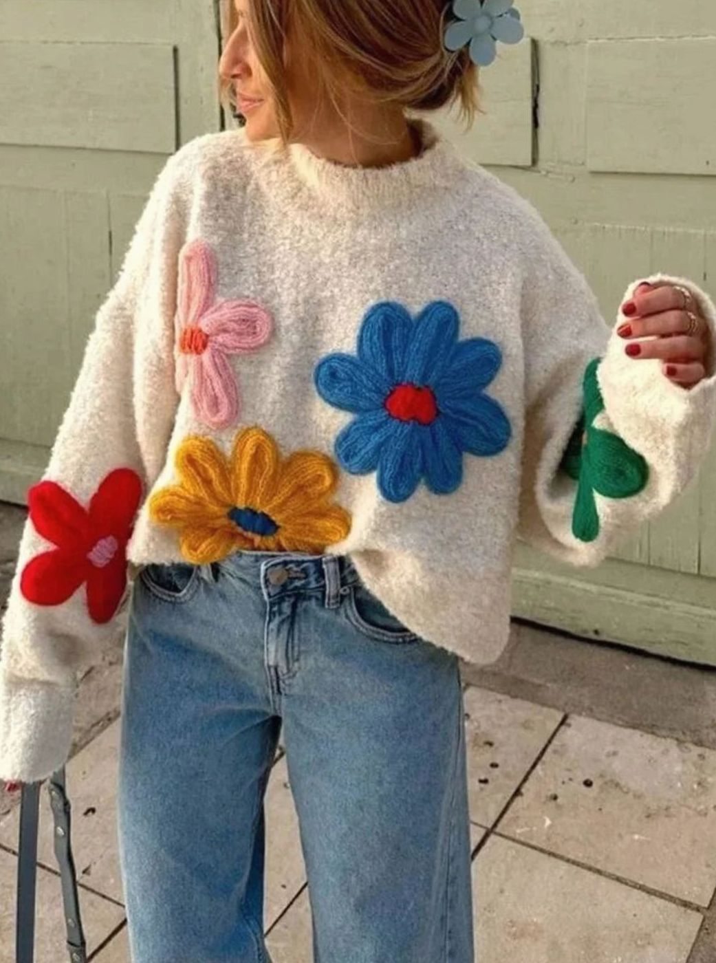 Women's 3D Floral Appliqué Oversized Knitted Jumper