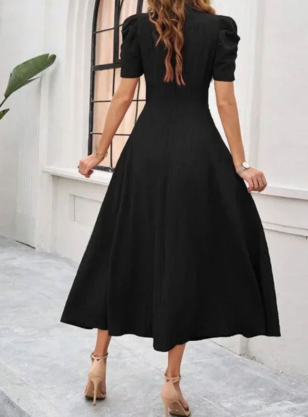 Women's A-Line V-Neck Puff Sleeve Ruched Waist Midi Dress