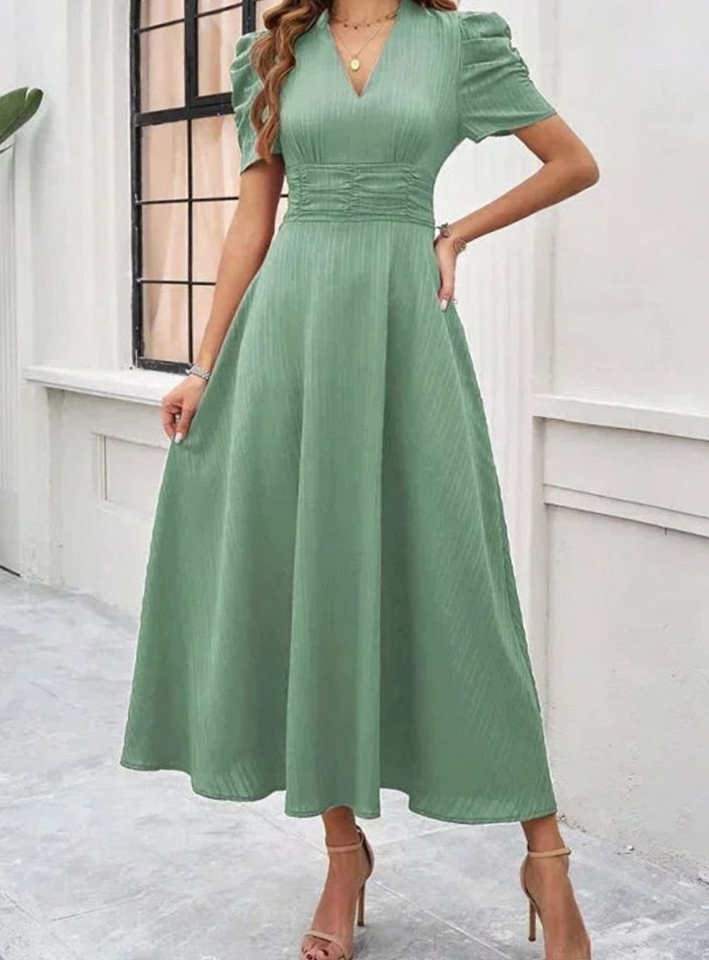Women's A-Line V-Neck Puff Sleeve Ruched Waist Midi Dress
