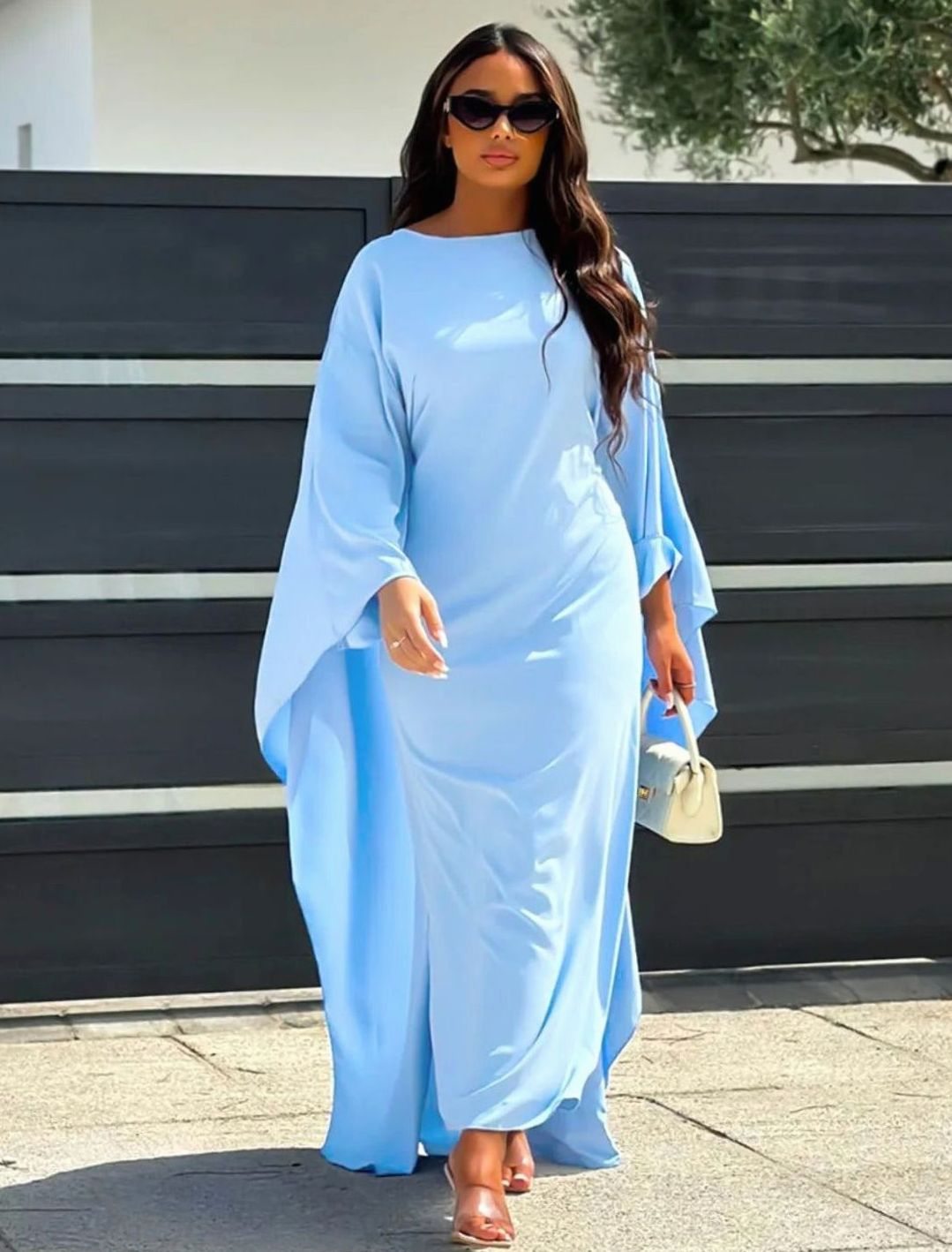 Women's Batwing Sleeve Round-Neck Maxi Dress - Light Blue