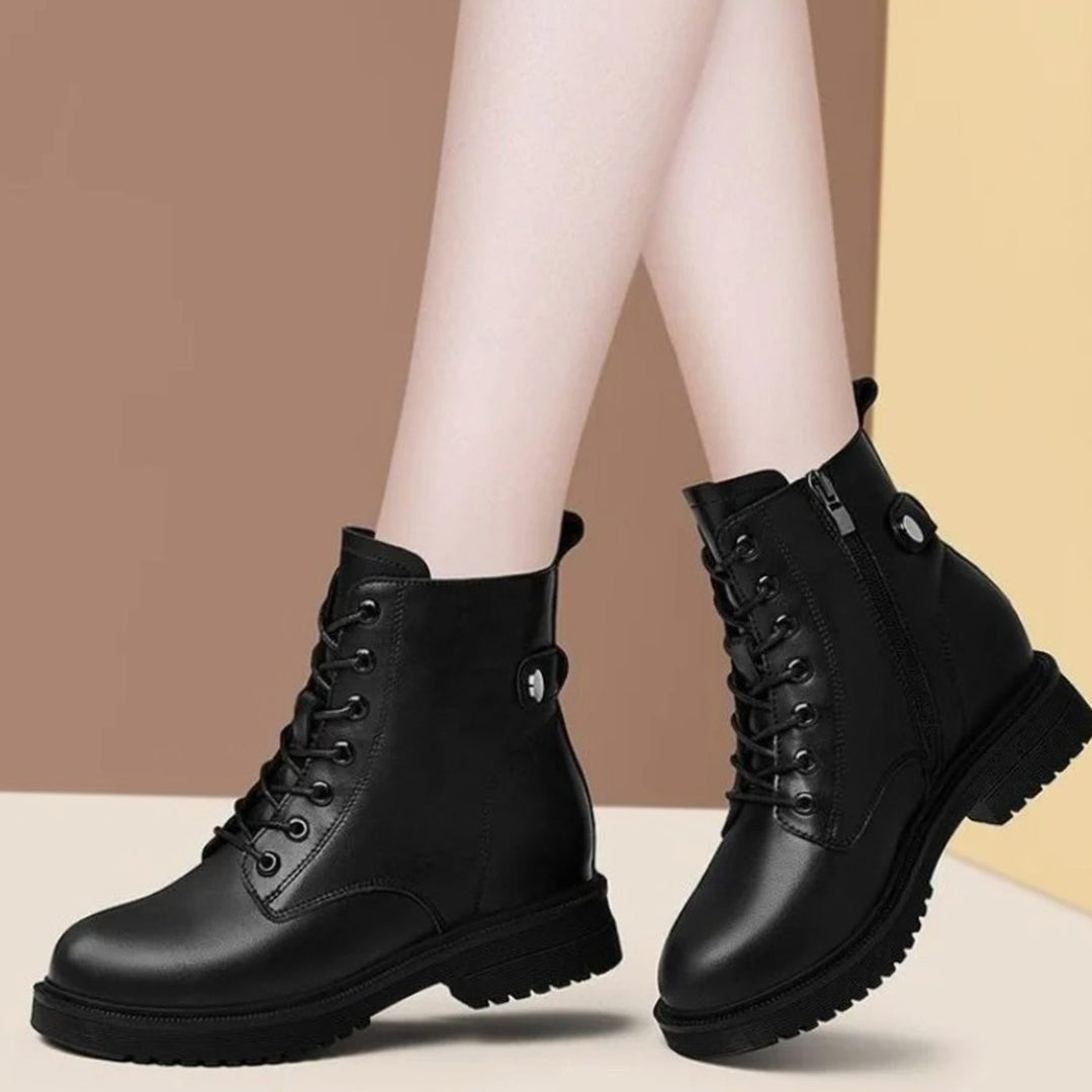 Women's Black Lace-Up Side-Zip Fashion Ankle Boots