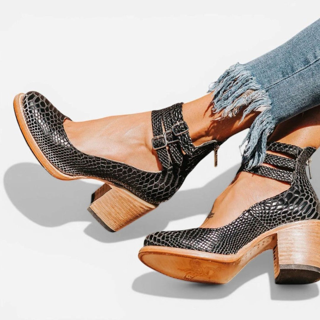 Women's Block Heel Ankle Boots Double Buckle Strap - Black