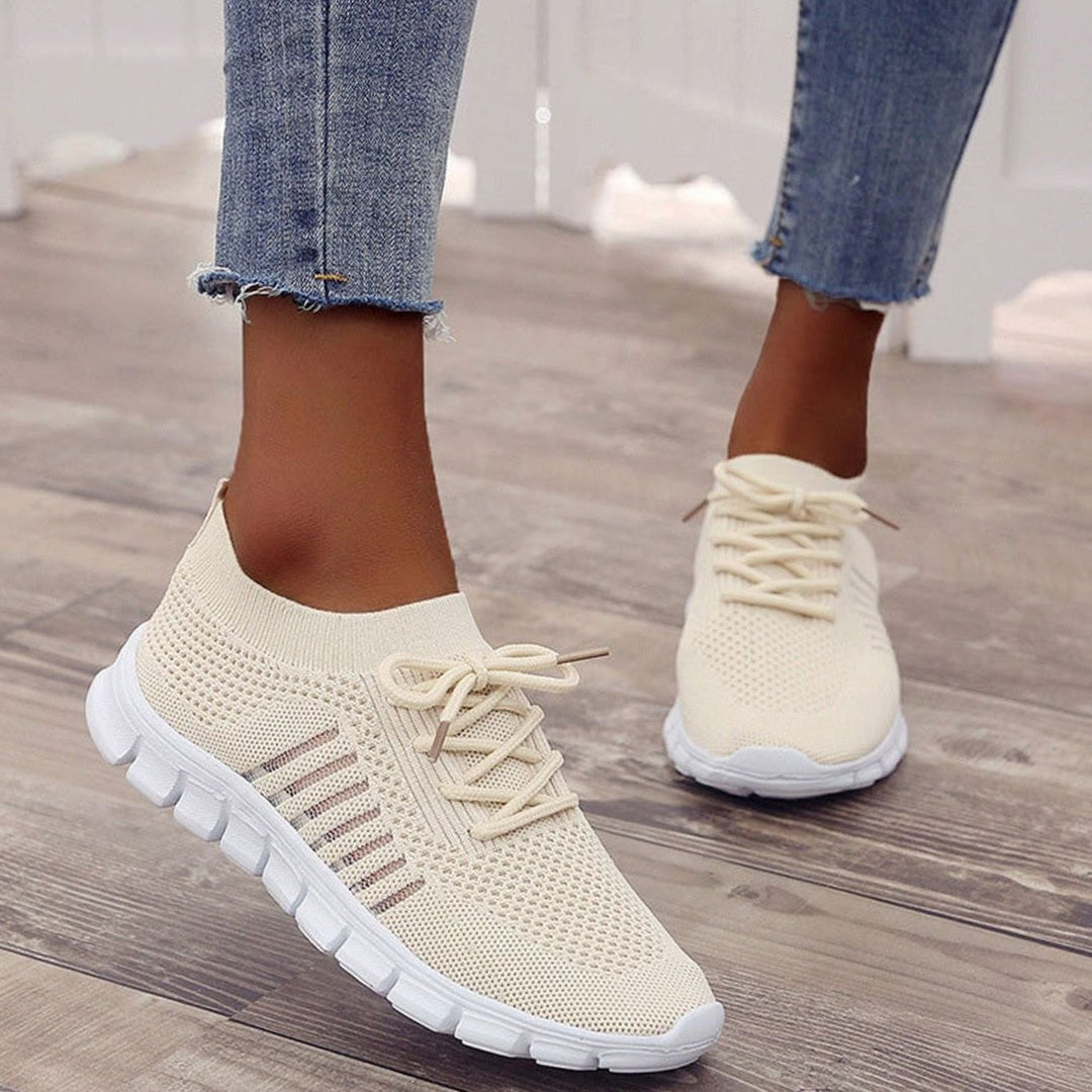 Women's Breathable Mesh Lace-Up Lightweight Trainers - Beige