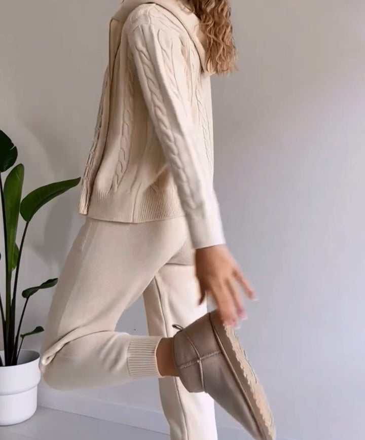 Women's Cable-Knit Hooded Zip Cardigan Jogger Two-Piece Set