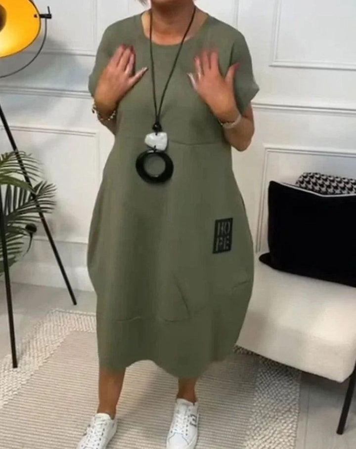 Women's Casual Loose Short-Sleeve Pocketed Midi Dress