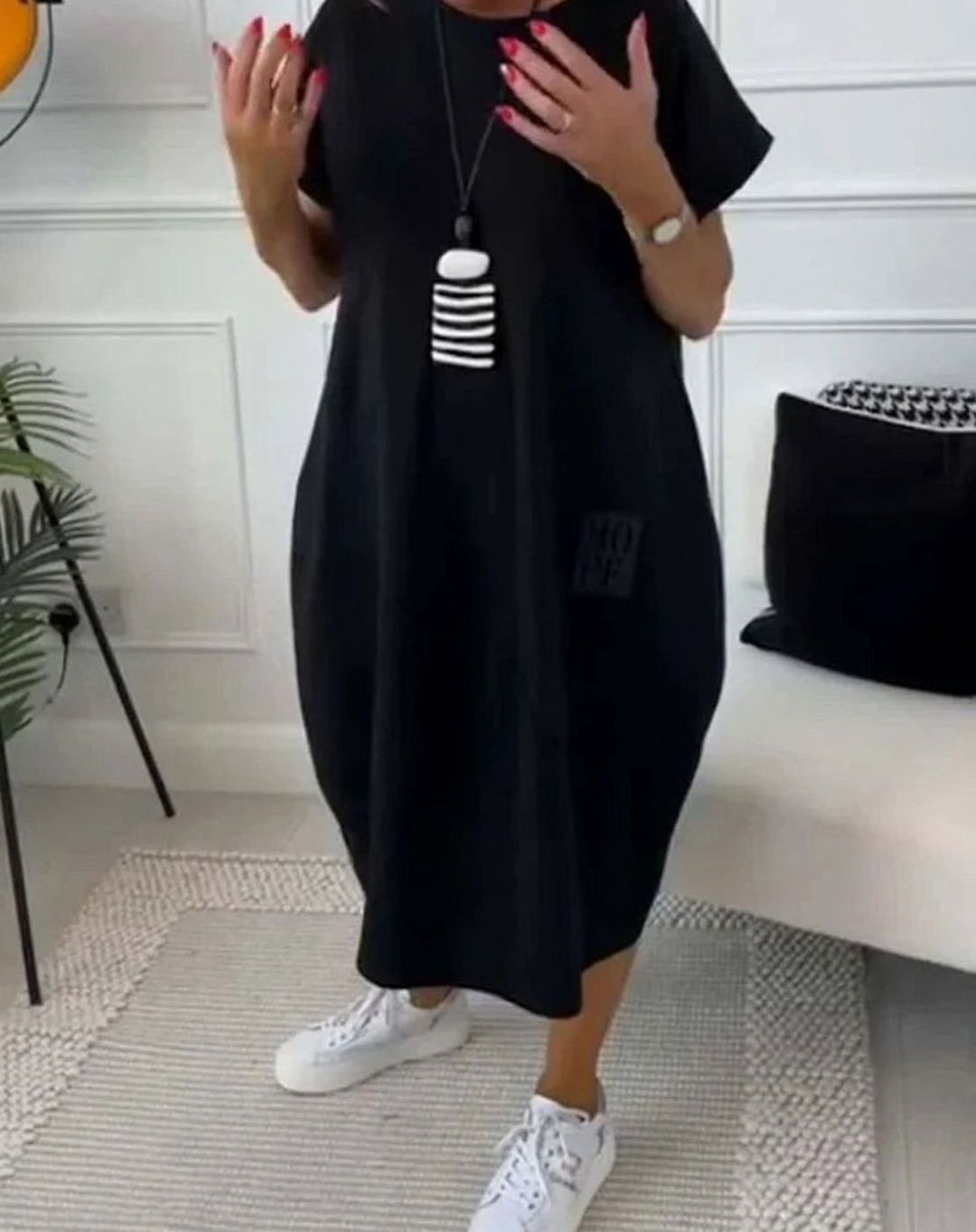Women's Casual Loose Short-Sleeve Pocketed Midi Dress