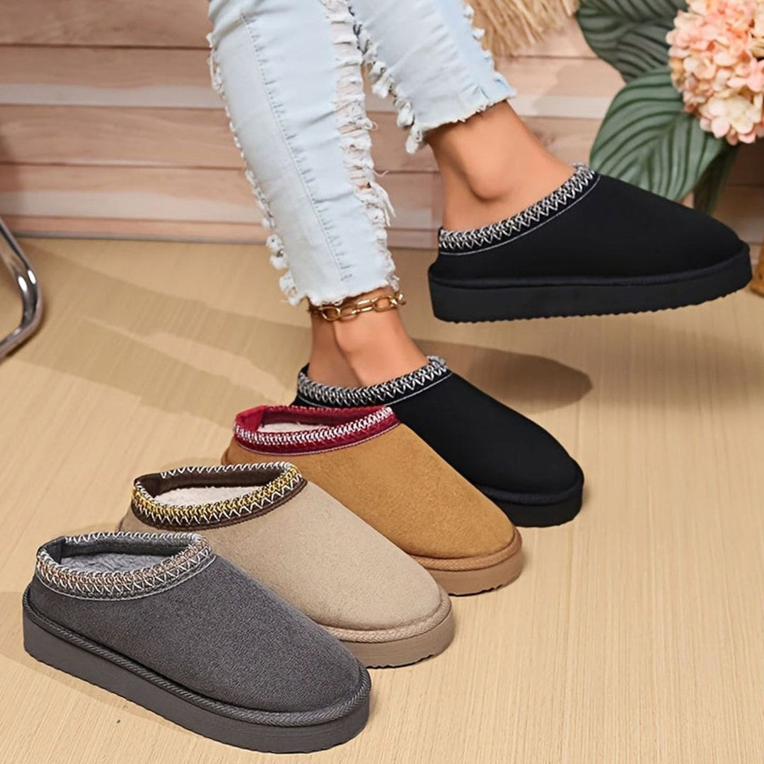 Women's Comfy Closed-Toe Plush Slip-On Slippers