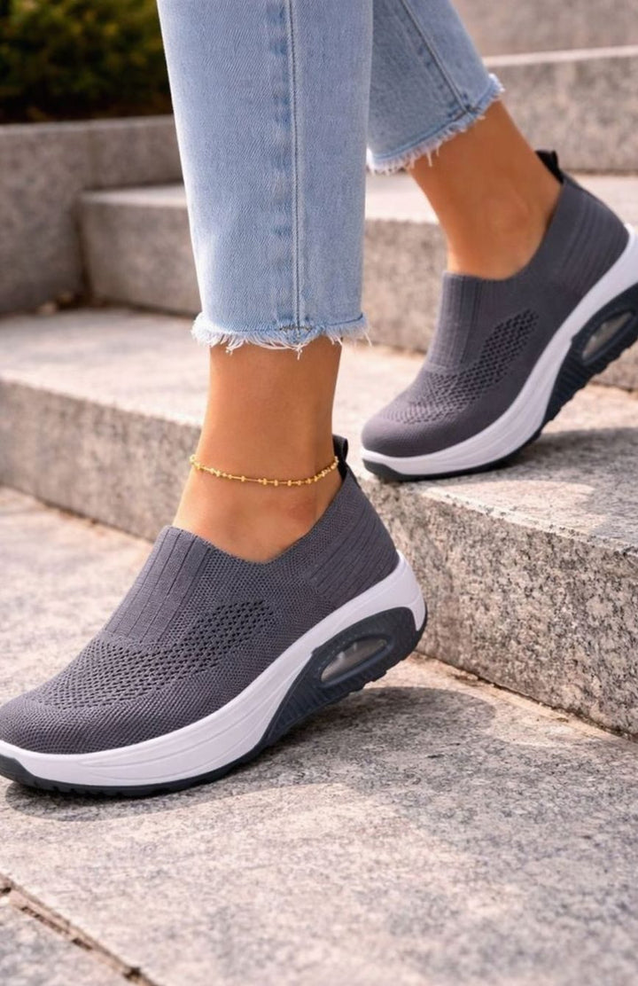 Women's Cushioned Knit Slip-On Air-Sole Walking Trainers