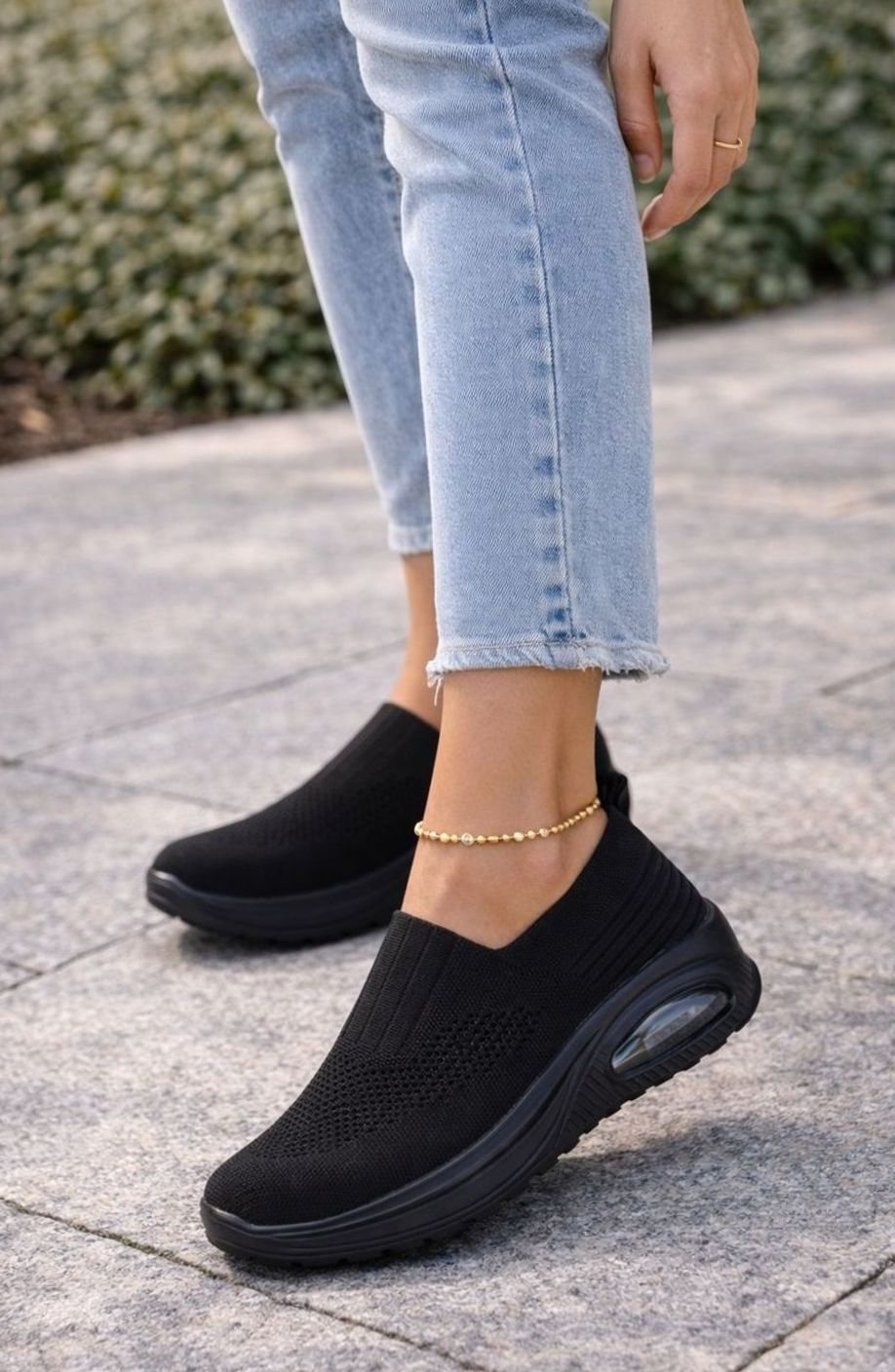 Women's Cushioned Knit Slip-On Air-Sole Walking Trainers