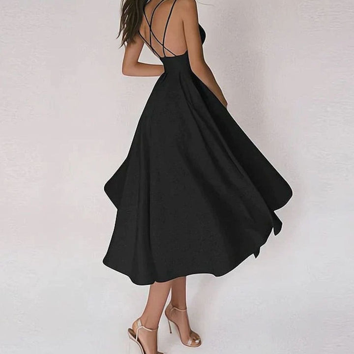 Women's Deep V-Neck Spaghetti Strap Flowy Maxi Dress - Black