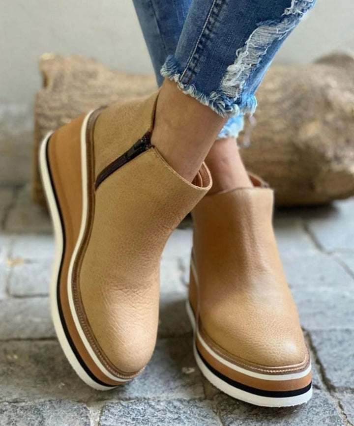 Women's Elegant Black Platform Ankle Boots Slip-On - Khaki