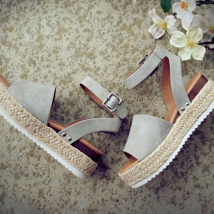 Women's Faux Suede Espadrille Platform Ankle Strap Sandals - Grey
