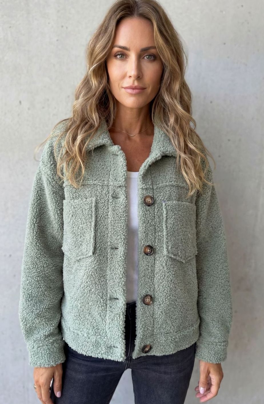 Women's Fleece Button-Up Teddy Jacket Relaxed Fit