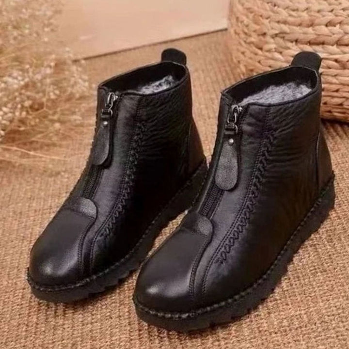 Women's Fleece-Lined Leather Side-Zip Winter Ankle Boots - Black