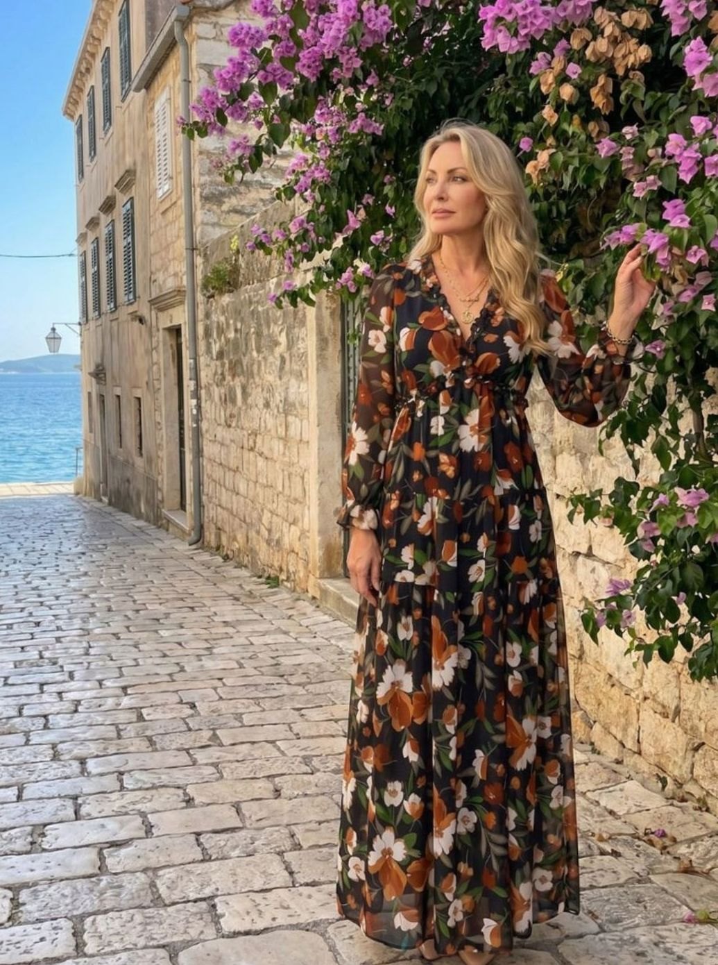 Women's Floral Tiered Long-Sleeve V-Neck Maxi Dress