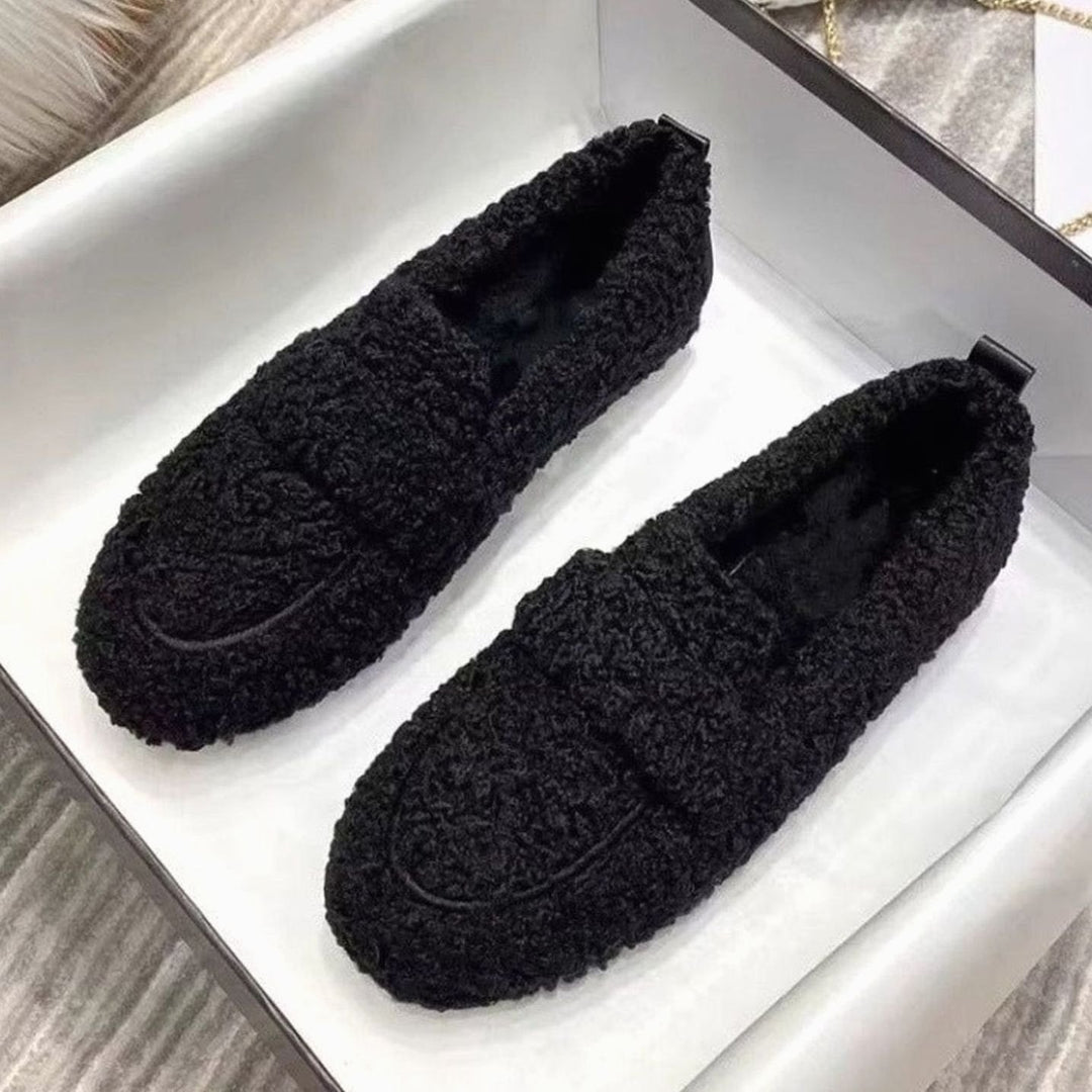 Women's Fluffy Bouclé Round Toe Penny Loafer Slippers
