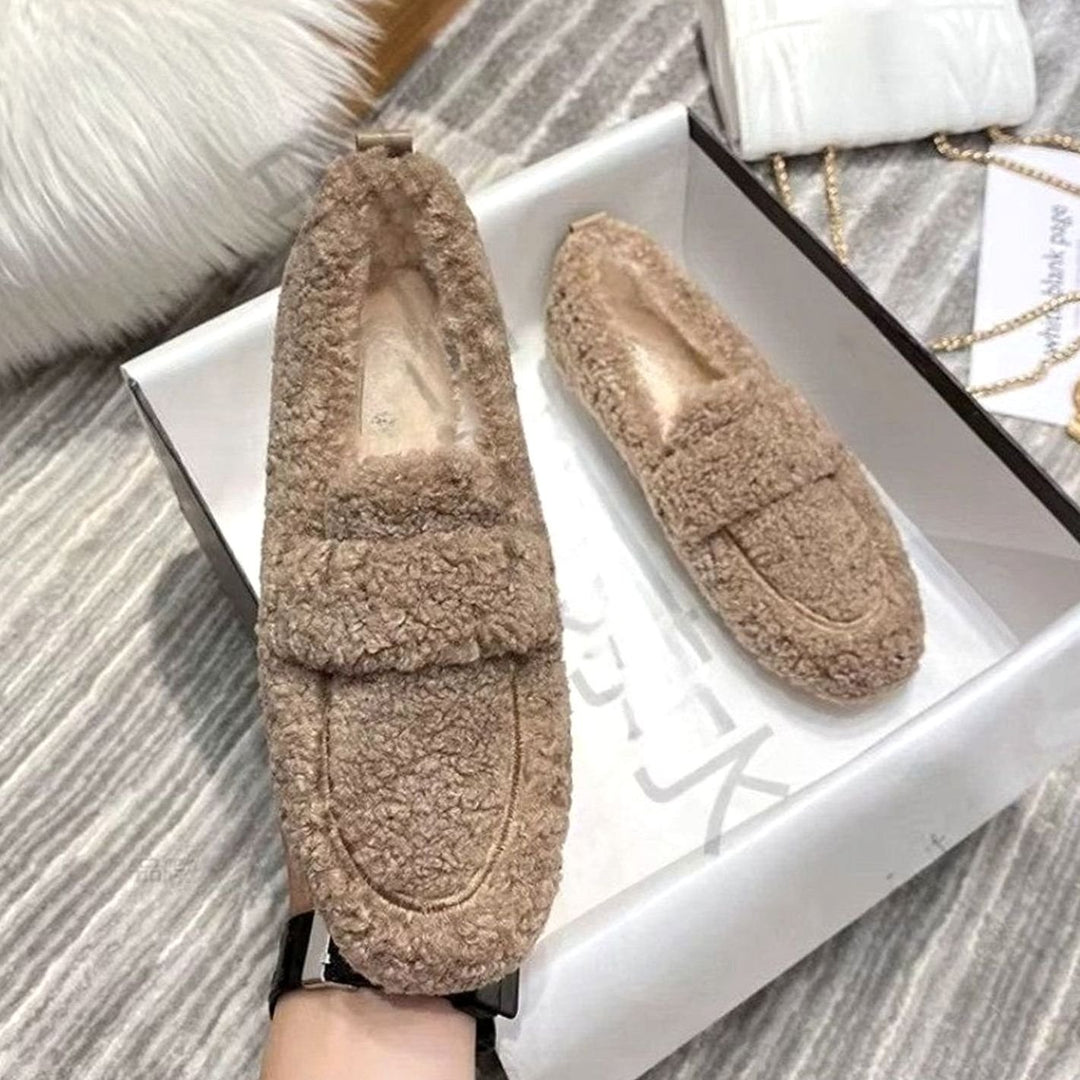 Women's Fluffy Bouclé Round Toe Penny Loafer Slippers