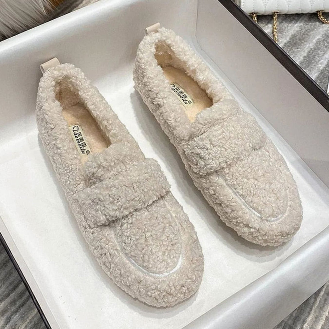 Women's Fluffy Faux Fur Slip-On Loafers