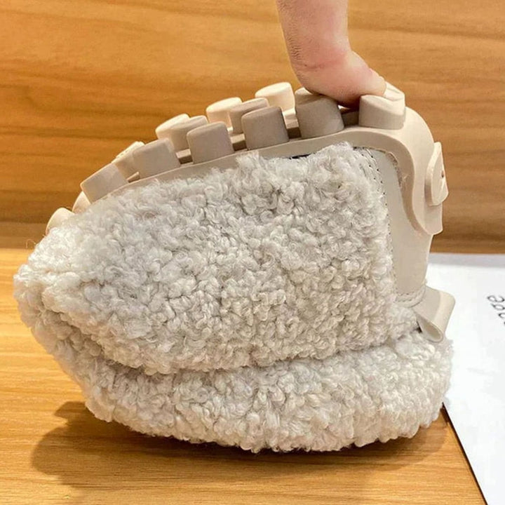 Women's Fluffy Faux Fur Slip-On Loafers