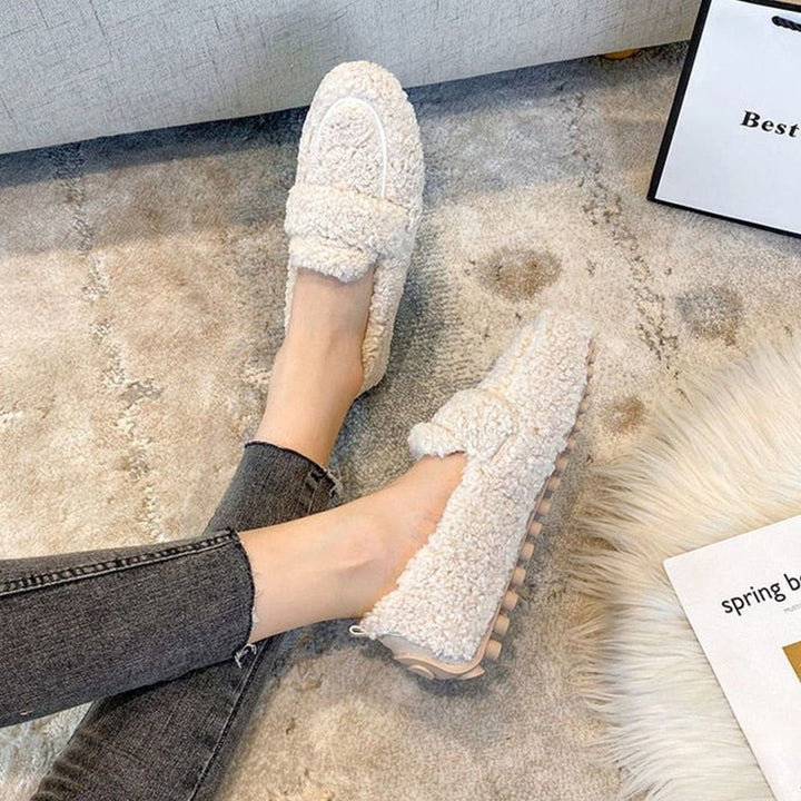 Women's Fluffy Faux Fur Slip-On Loafers - Beige