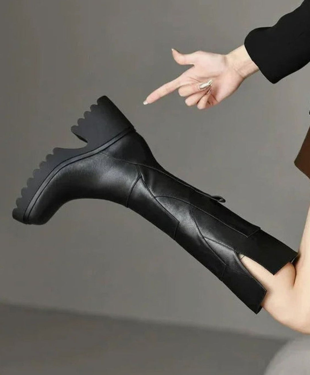 Women's Knee-High Block-Heel Platform Zip-Up Faux Leather Boots