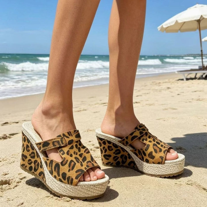 Women's Leopard Print Double-Buckle Espadrille Platform Sandals - Yellow