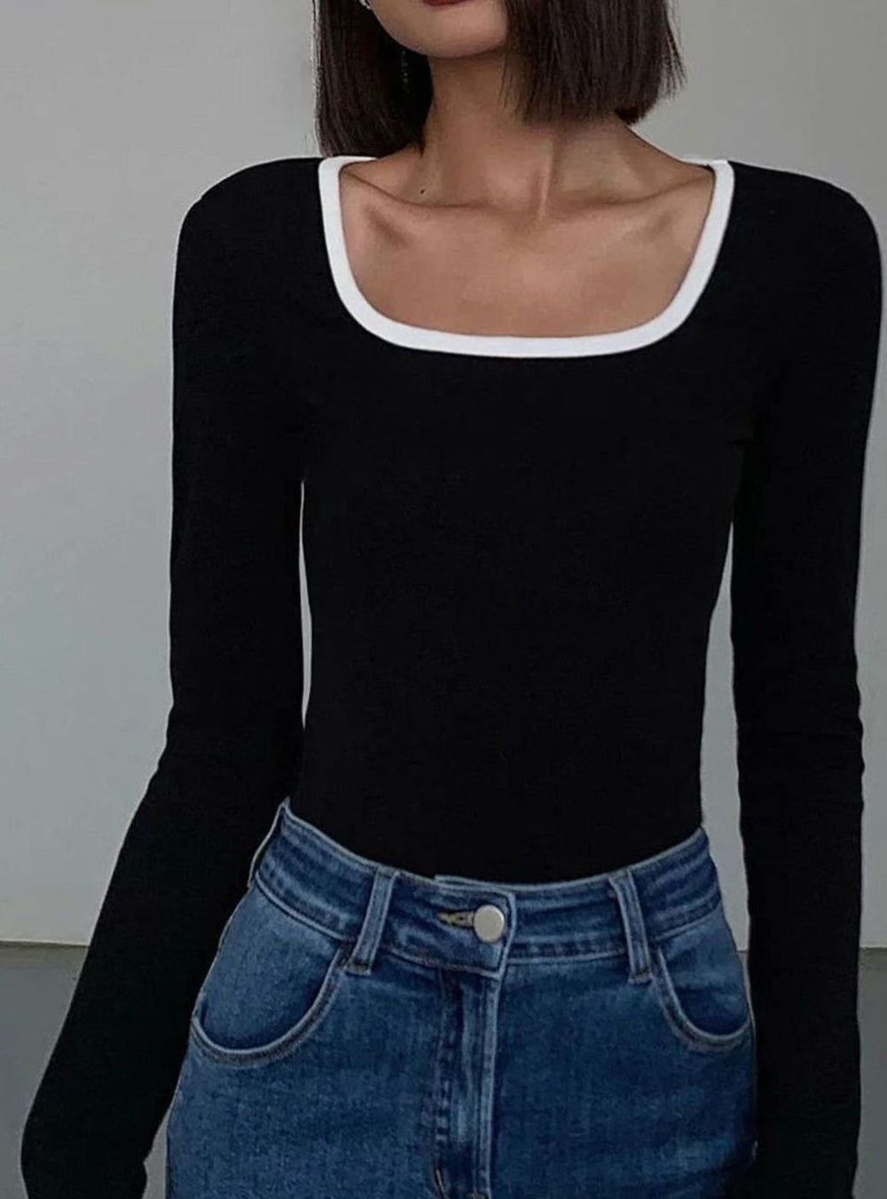 Women's Long-Sleeve Square-Neck Contrast-Trim Fitted Top