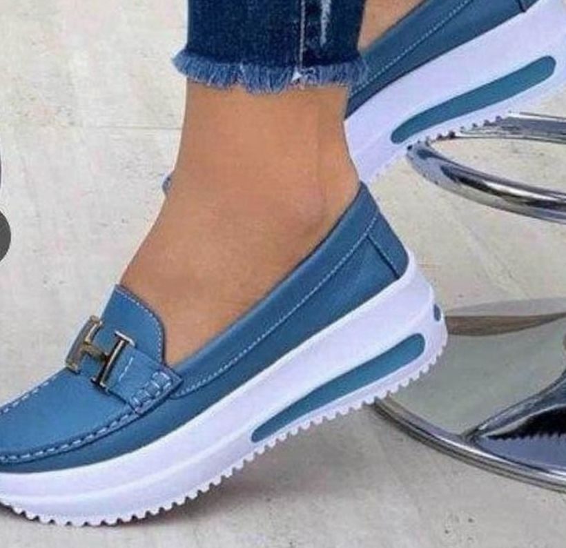 Women's Platform Slip-On Loafers Metal Buckle Detail