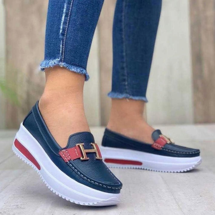 Women's Platform Slip-On Loafers Metal Buckle Detail - Navy Blue