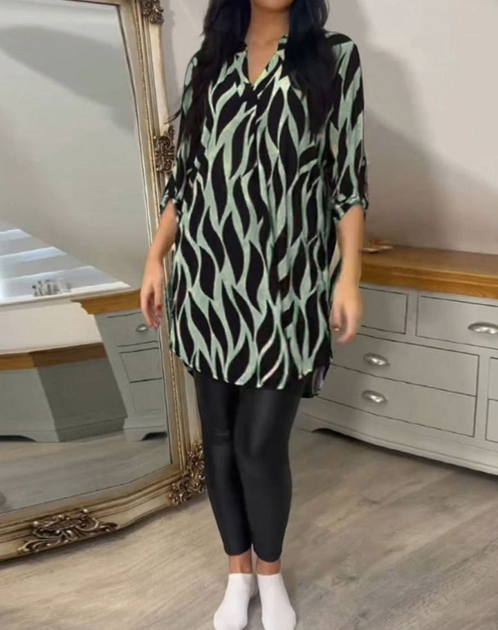 Women's Relaxed-Fit Abstract Print V-Neck Longline Blouse, Black