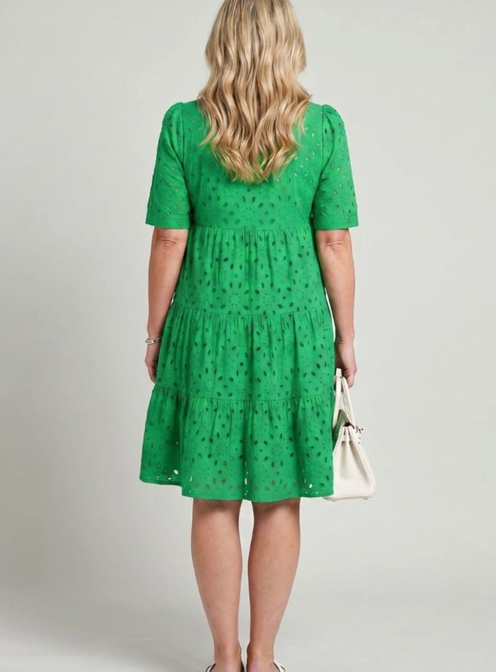 Women's Short Sleeve Tiered Eyelet Knee-Length Dress, Green