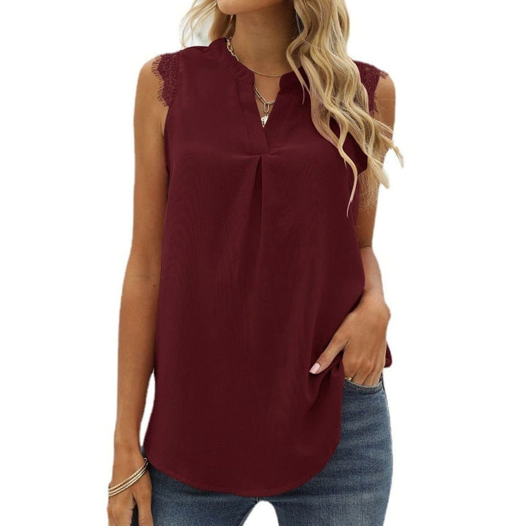 Women's Sleeveless V-Neck Lace-Trim Pleated Blouse Top
