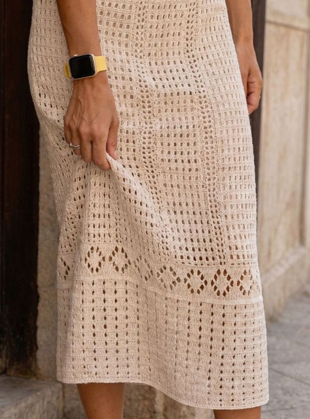 Women's Sleeveless V-Neck Open Crochet Knit Midi Dress