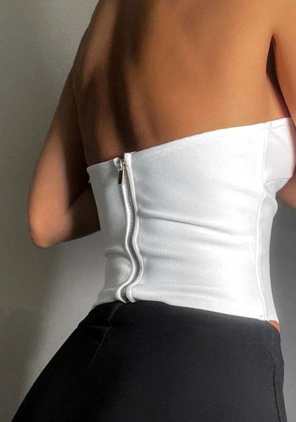 Women's Strapless Wavy Cutout Structured Bustier Top