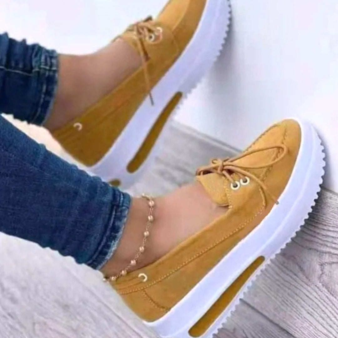Women's Suede Platform Lace-Up Loafers Non-Slip Sole - Yellow