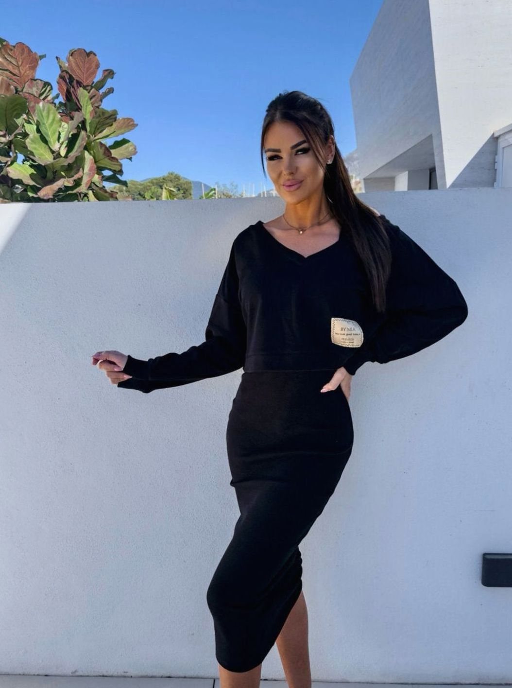 Women's V-Neck Oversized Sweatshirt Bodycon Midi Skirt Two-Piece Set - Black