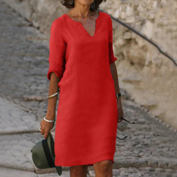 Women's V-Neck Short Sleeve Midi Shift Dress - Red