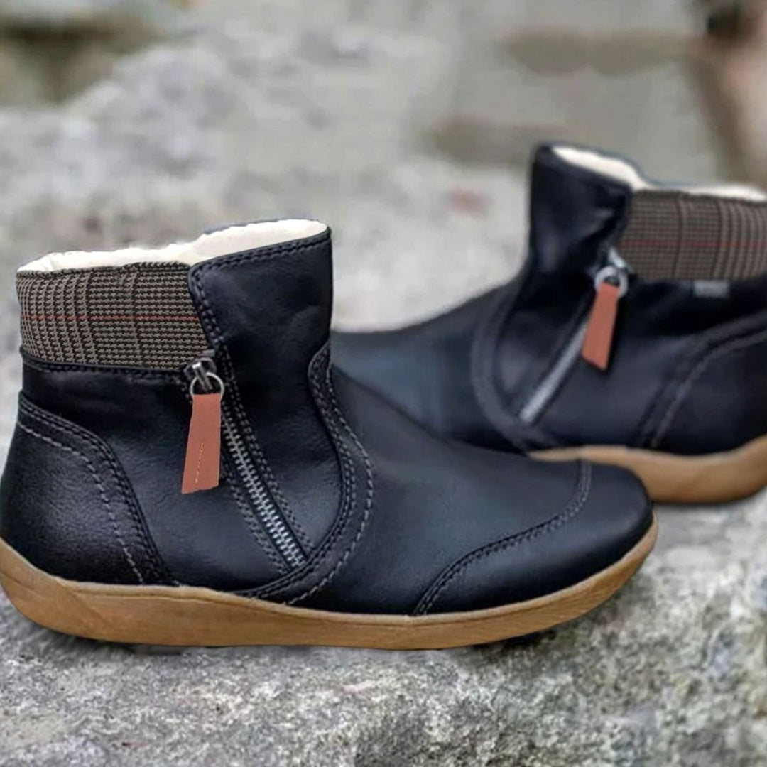 Women's Water-Resistant Leather Side-Zip Flat Ankle Boots - Black